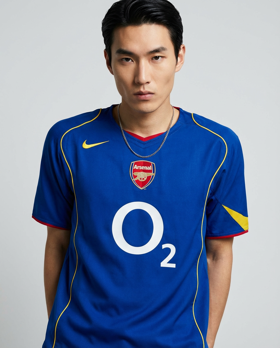 Arsenal 04/05 Away Retro Jersey — The Invincibles Era - Gallery 3