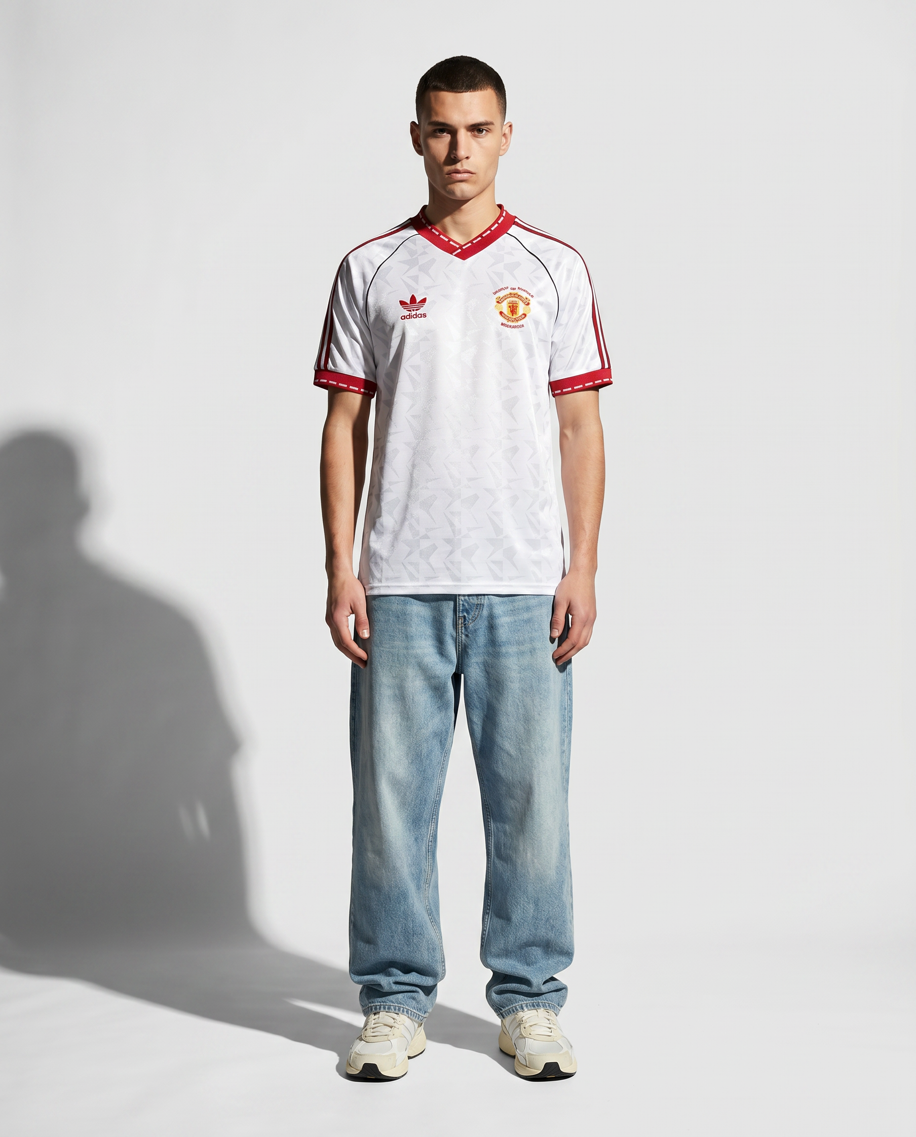 Manchester United 1990/91 Away Retro — The Red Devils White Classic - Gallery 4