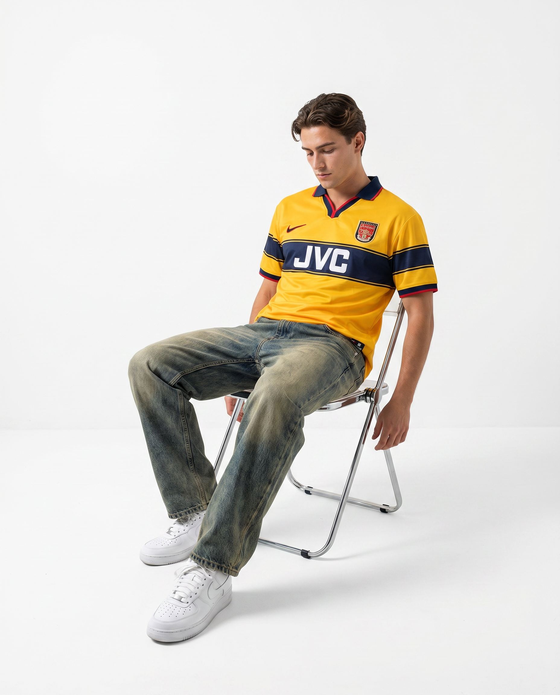Arsenal 97/99 Away Retro — The Gunners' Golden Era Away Kit - Gallery 3