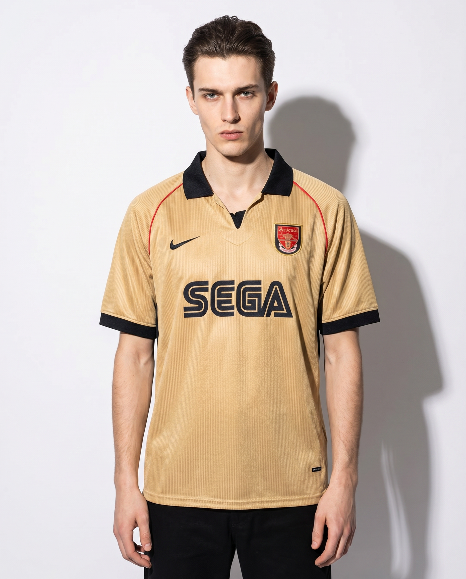 Arsenal 01/02 Away Retro — The Golden Double Era - Gallery 5