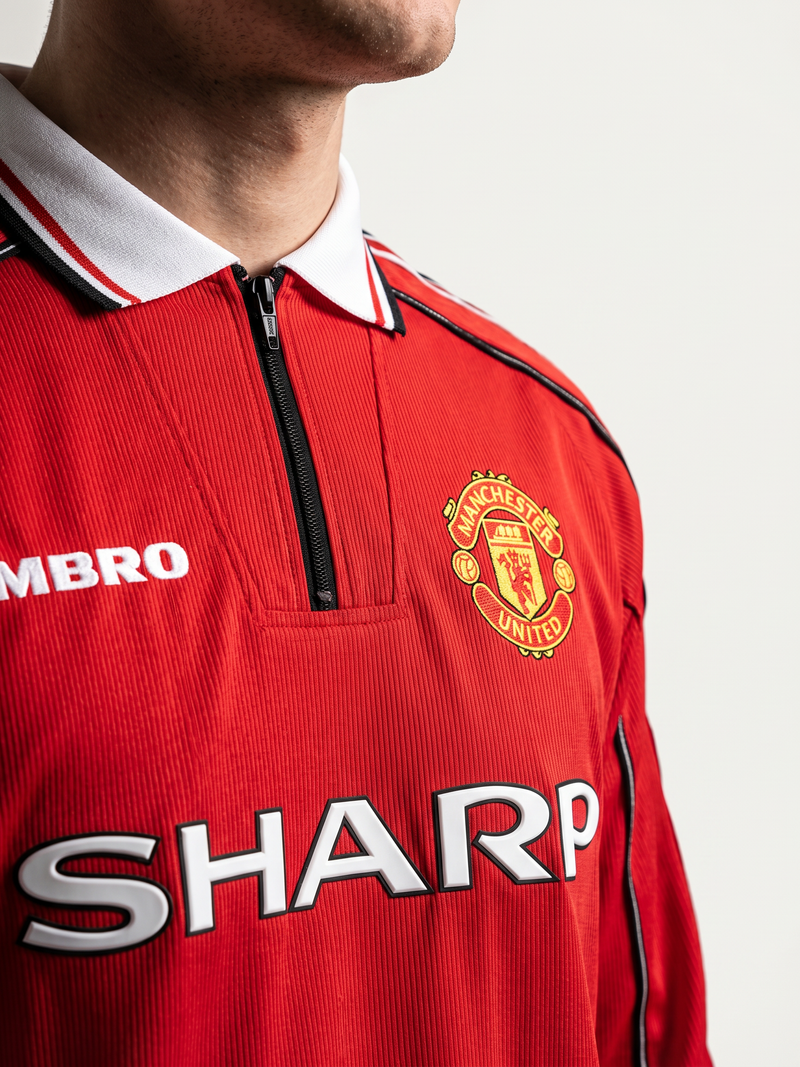 Manchester United 98/99 Home Retro — The Treble Season - Image 1