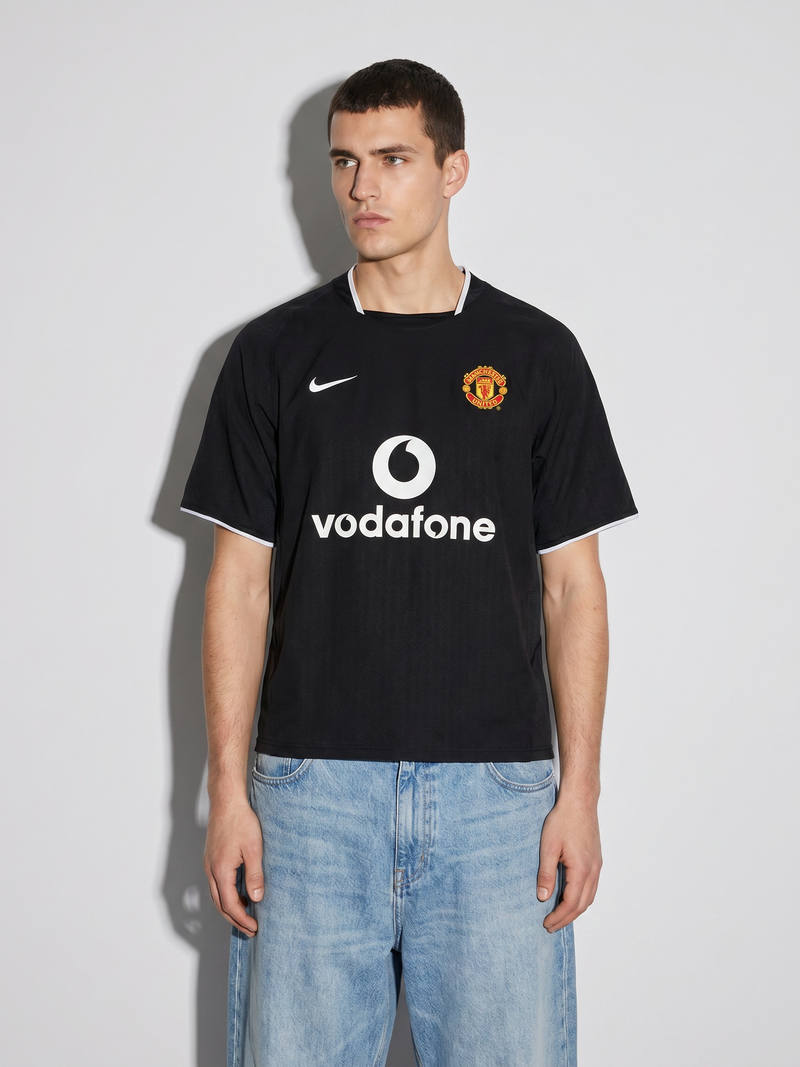 Manchester United 2003/05 Third Retro Jersey — Black Devils - Image 2