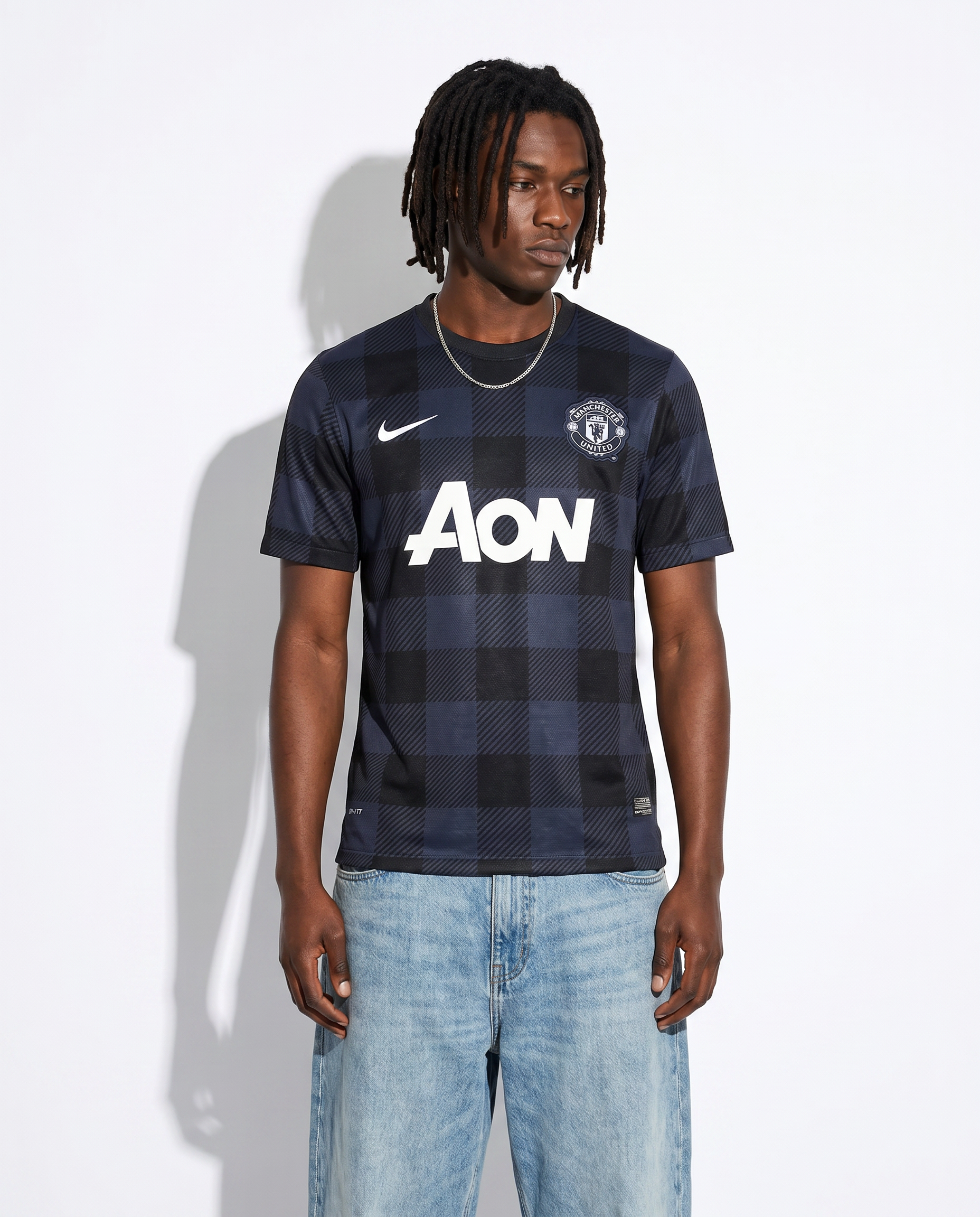 Manchester United Away Shirt 2011/12 Navy - Gallery 1