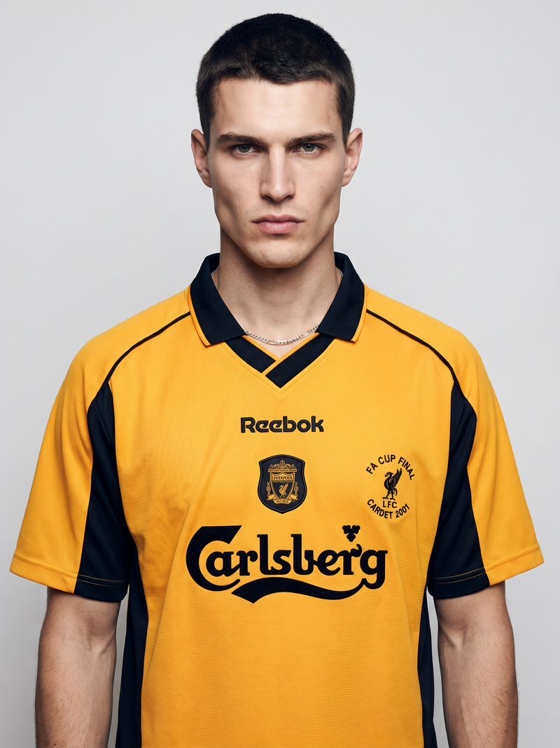 Arsenal Away Retro Shirt 1999/2001 - Image 1