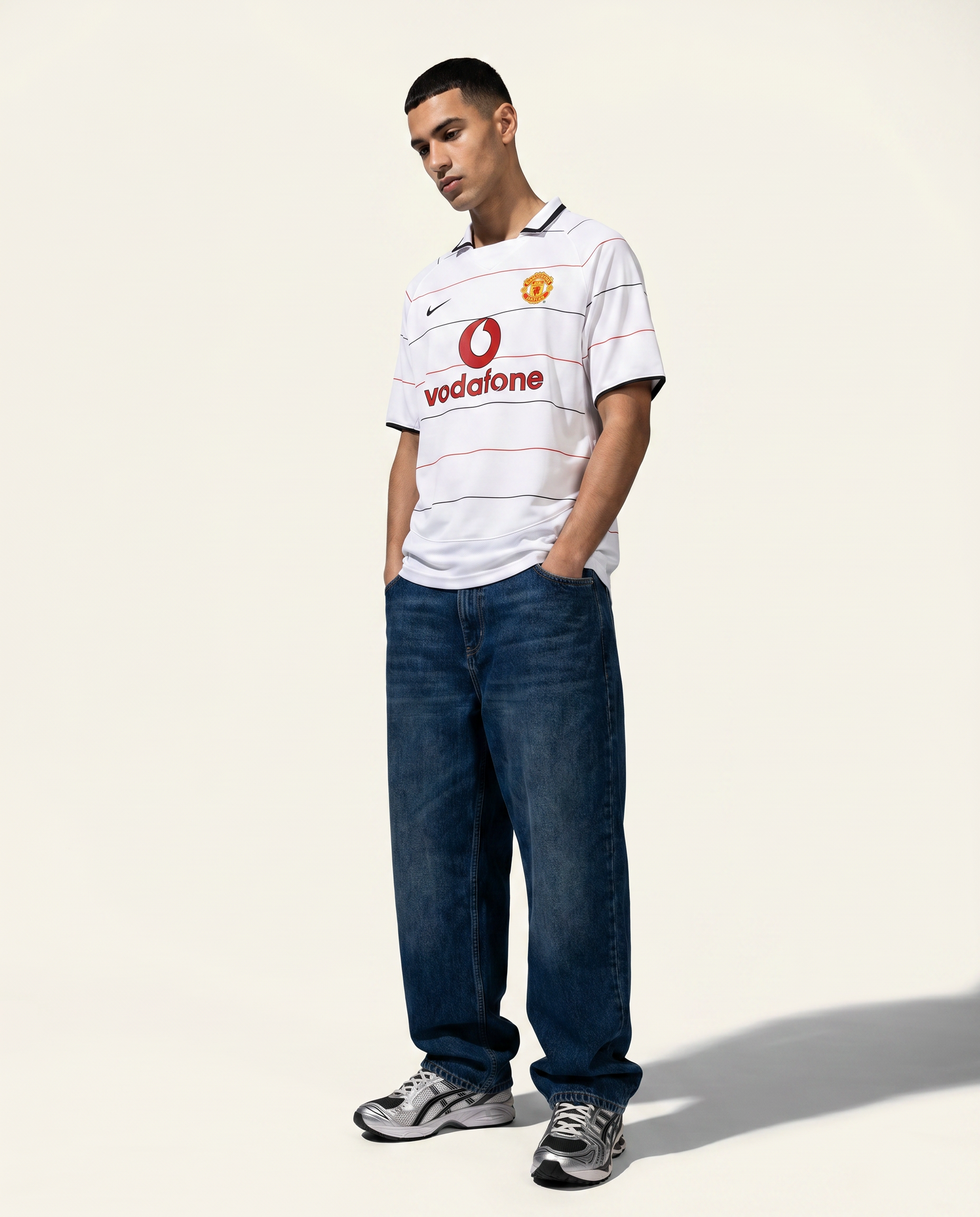 Manchester United Away Shirt 2003/05 - Gallery 3