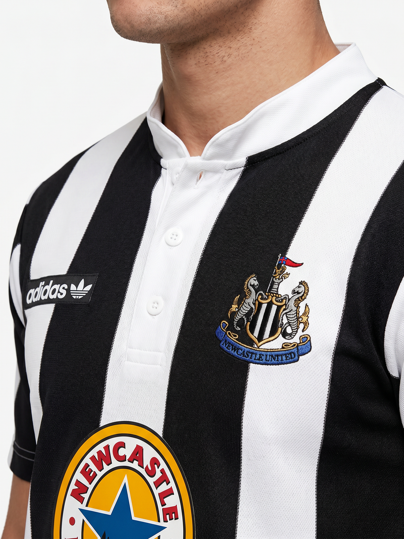 Newcastle United Home Vintage Retro Shirt - Image 2