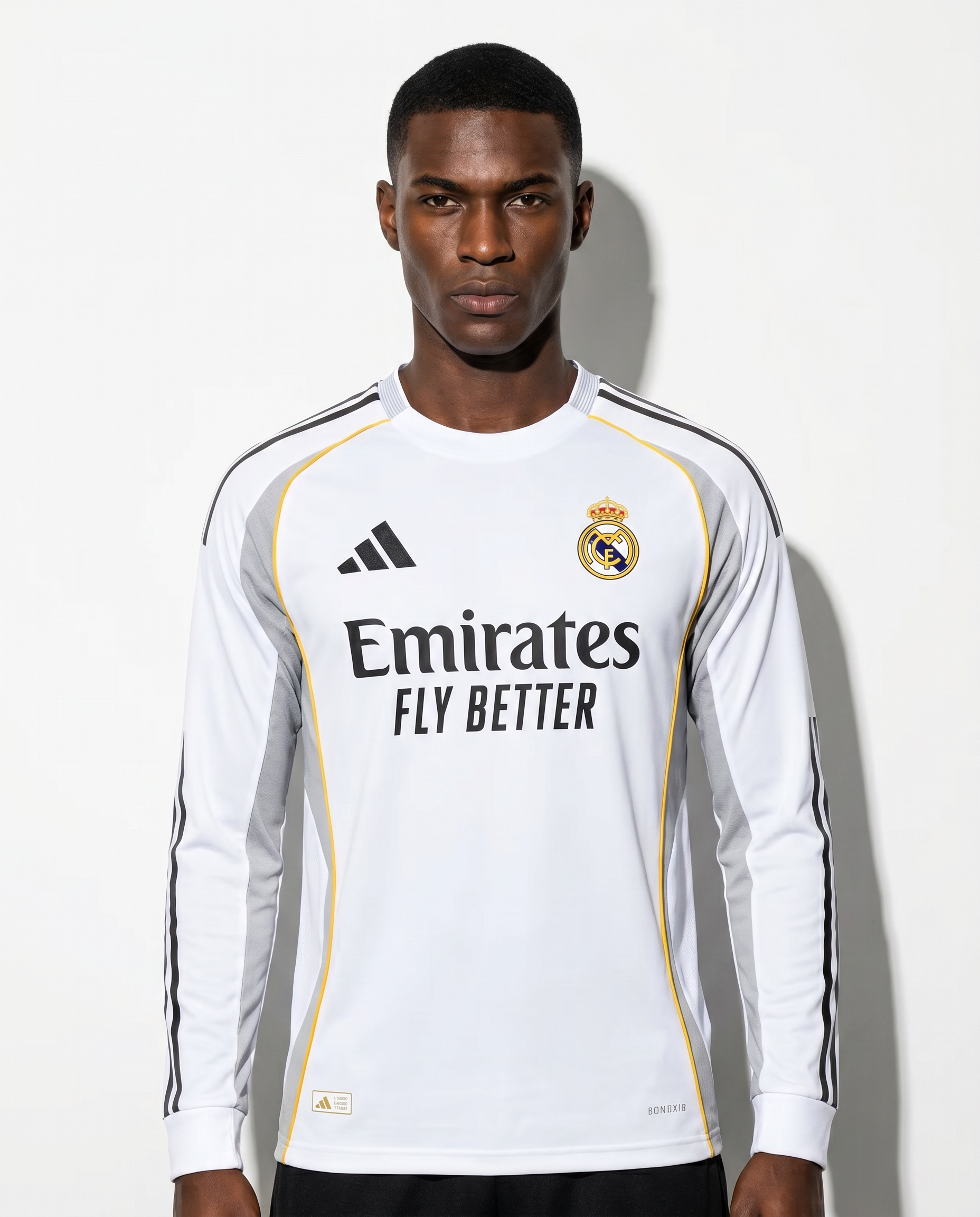 Real Madrid 25/26 Home Jersey — The White Royalty - Gallery 3