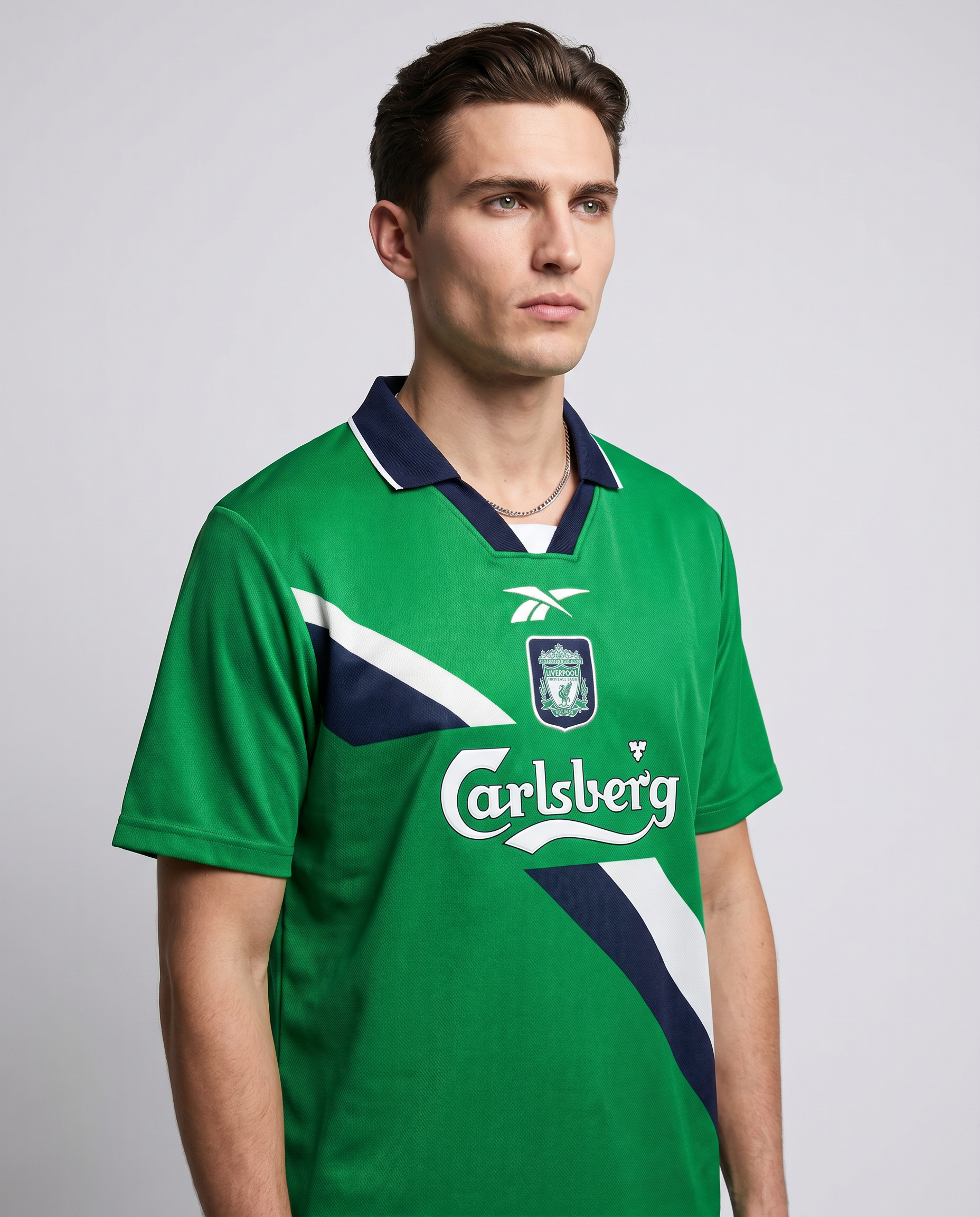 Liverpool Away Retro Shirt 1995/96 Green - Gallery 1