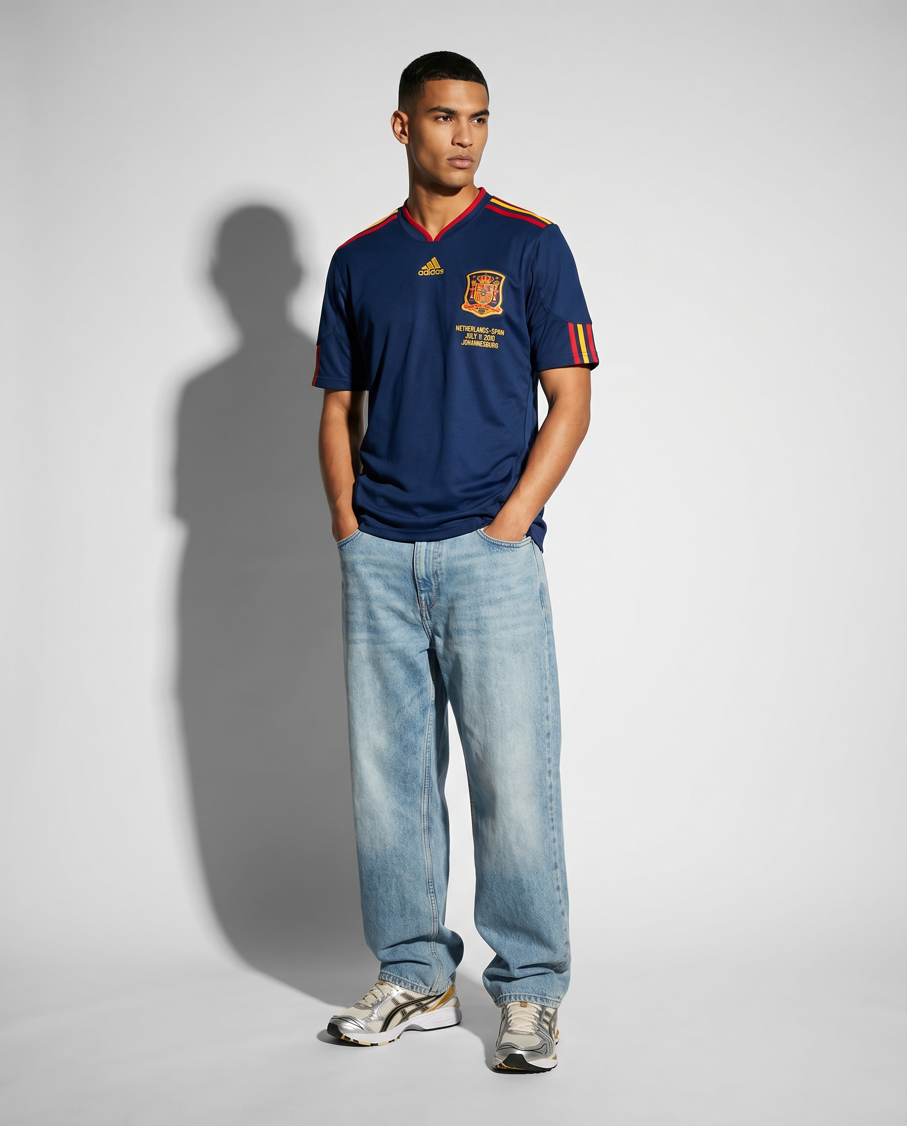 Spain 2010 Away Retro — World Cup Champions Navy - Gallery 2