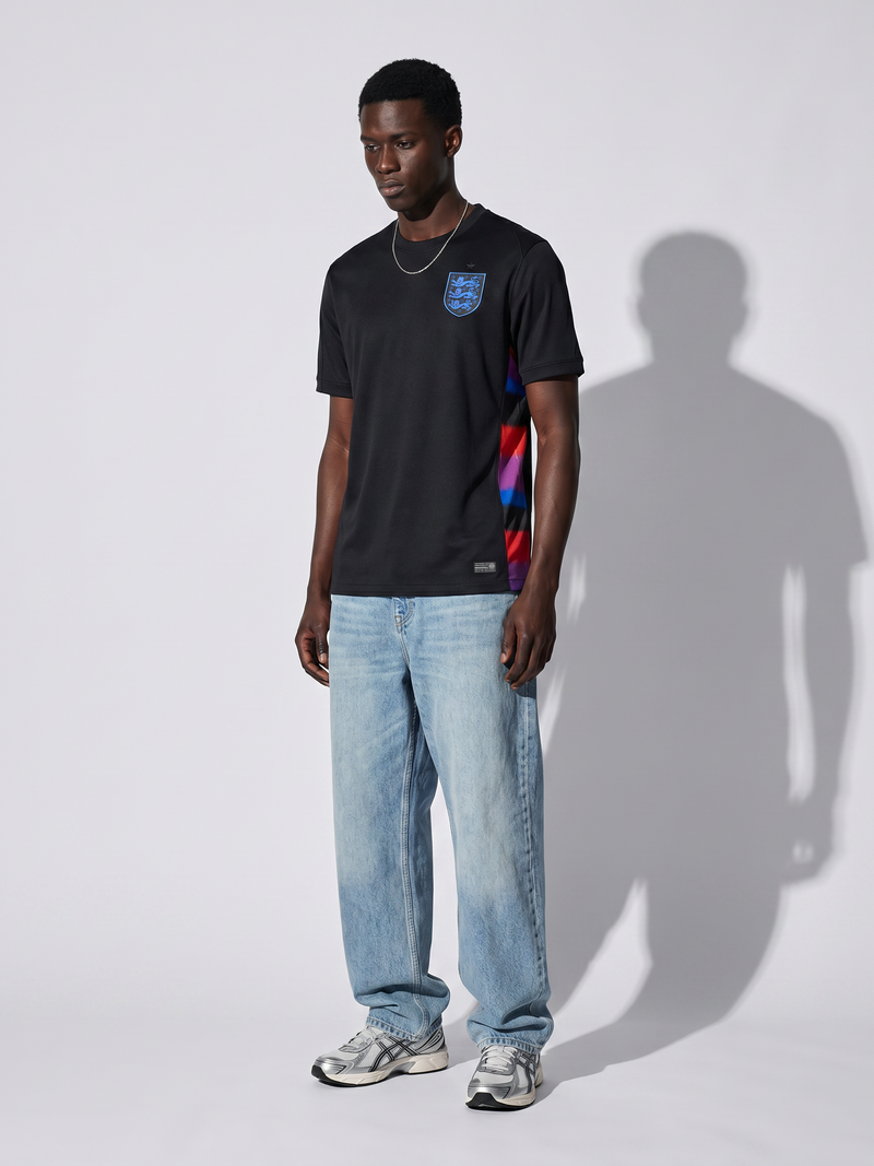 England Away Shirt 25/26 - Image 2