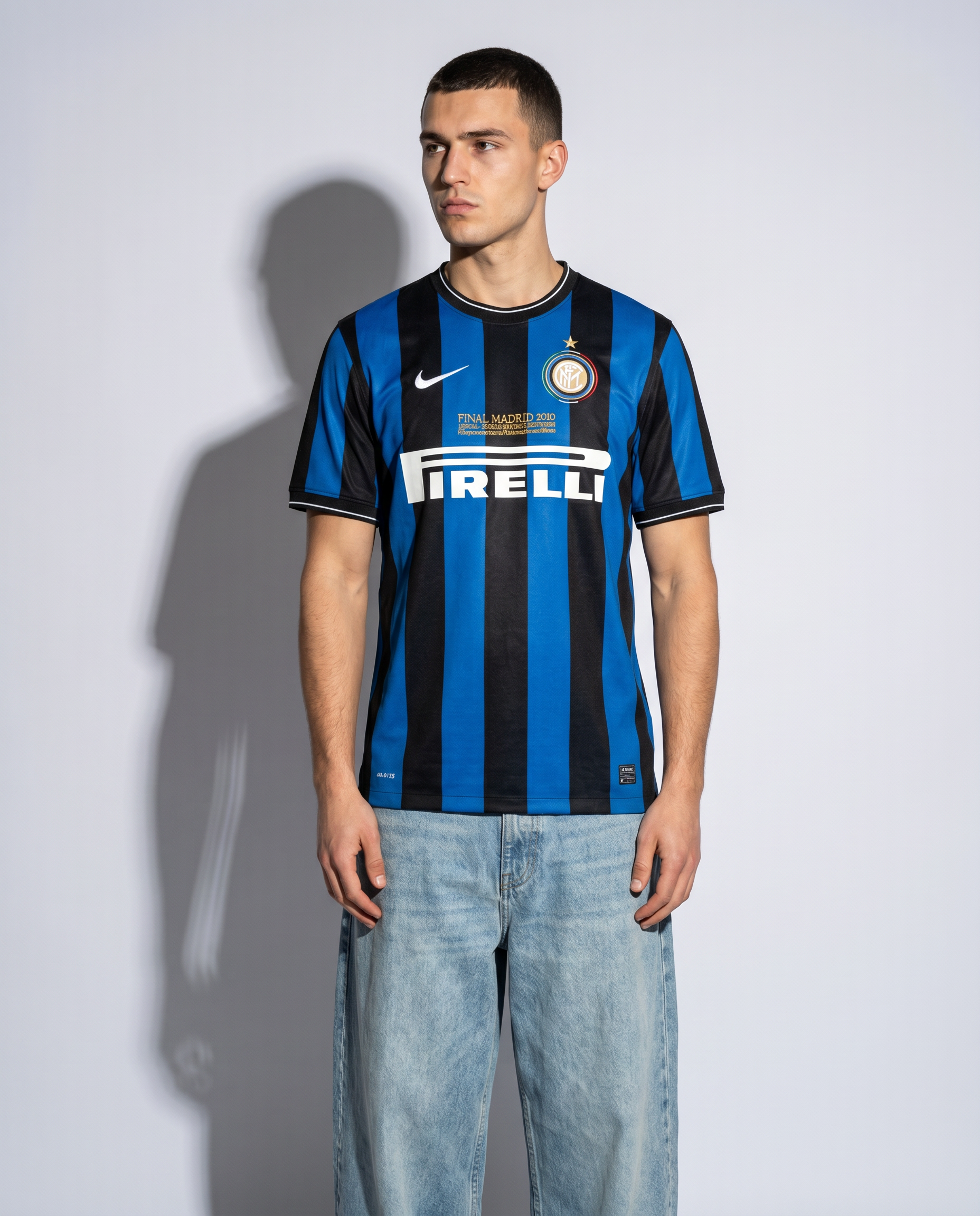Inter Milan 09/10 Home Retro — The Treble Legends - Gallery 2