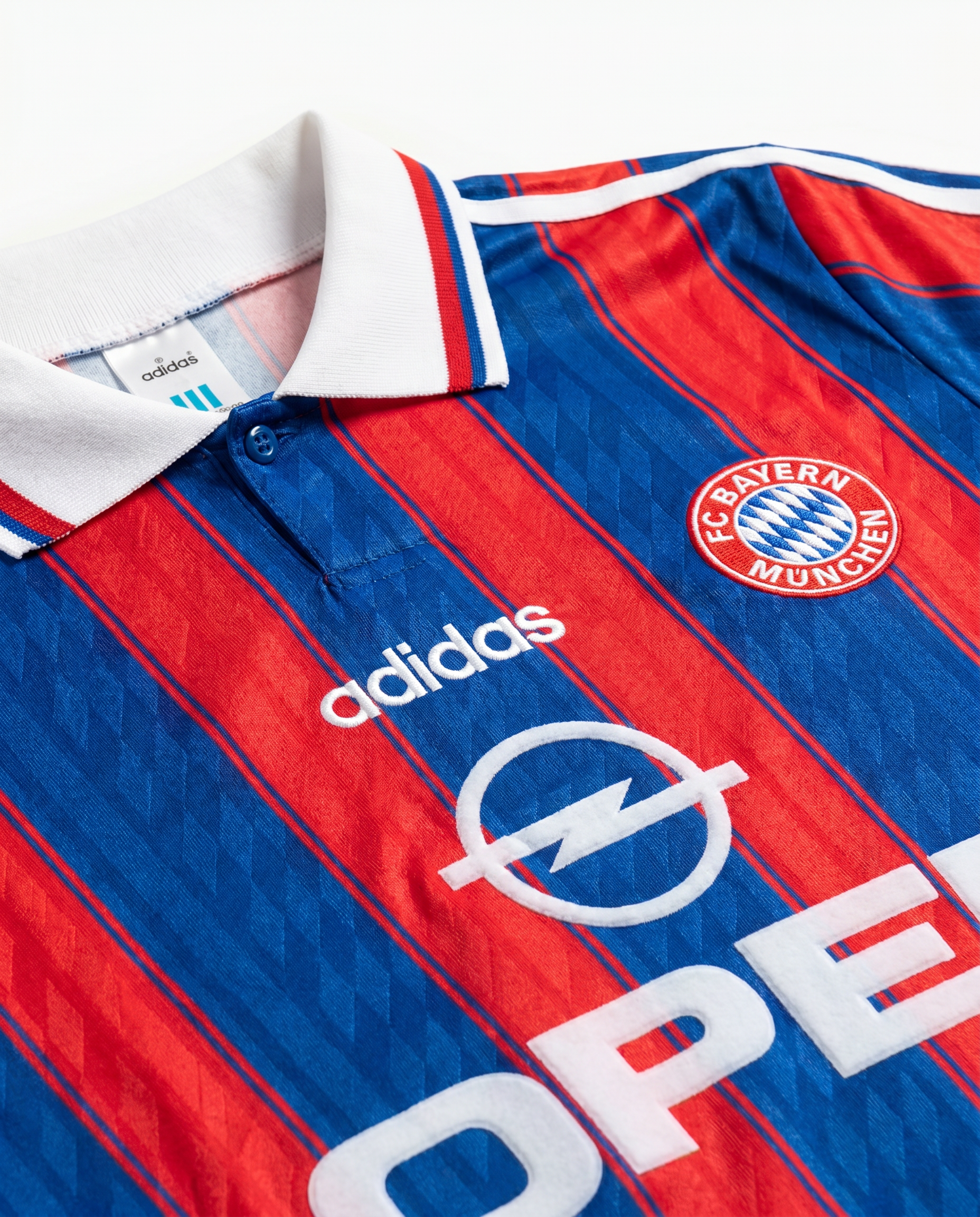 Bayern München 95/97 Home Retro — Stripes of Glory - Gallery 3