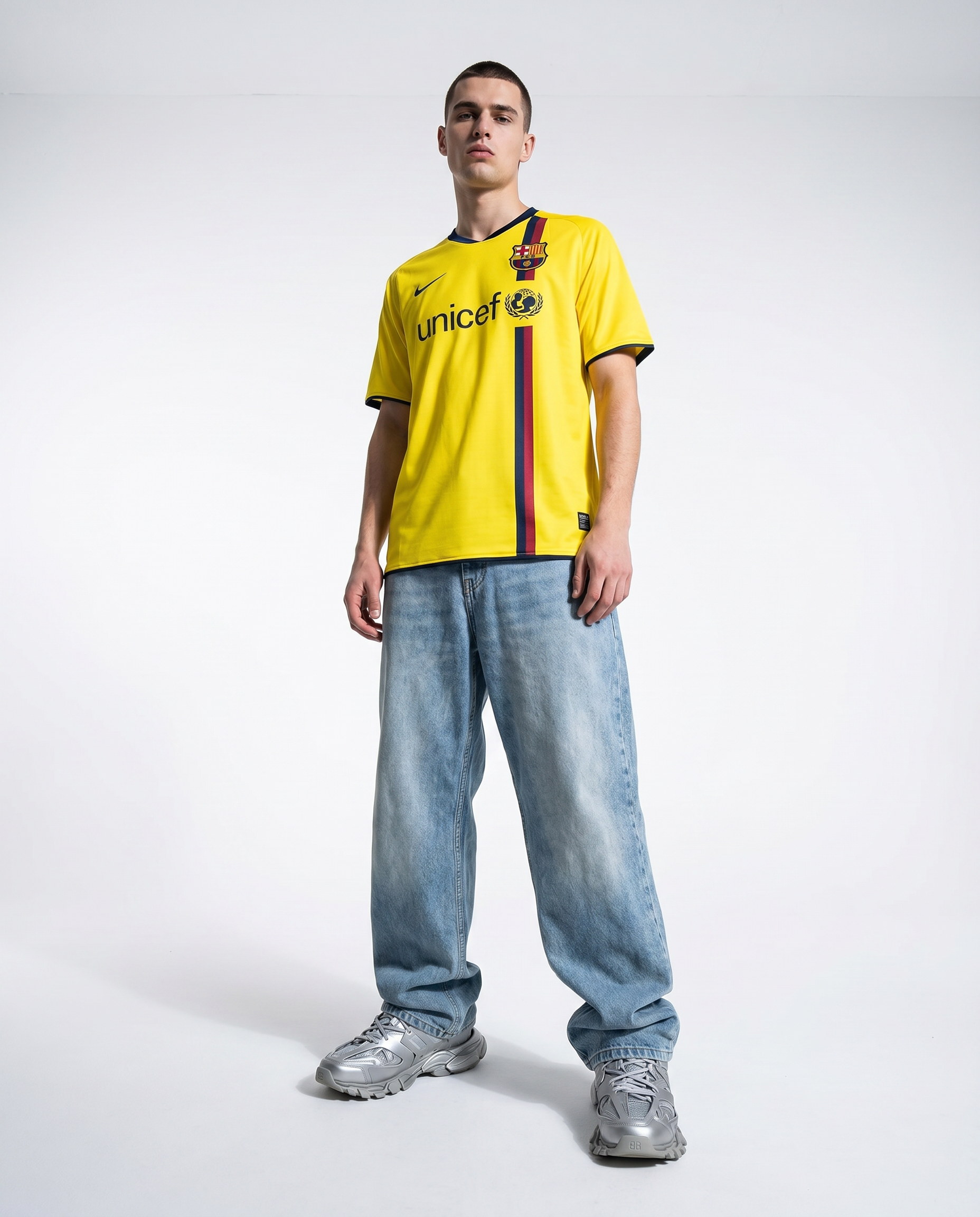 Barcelona 2008/09 Away Retro Jersey — Treble in Yellow - Gallery 3