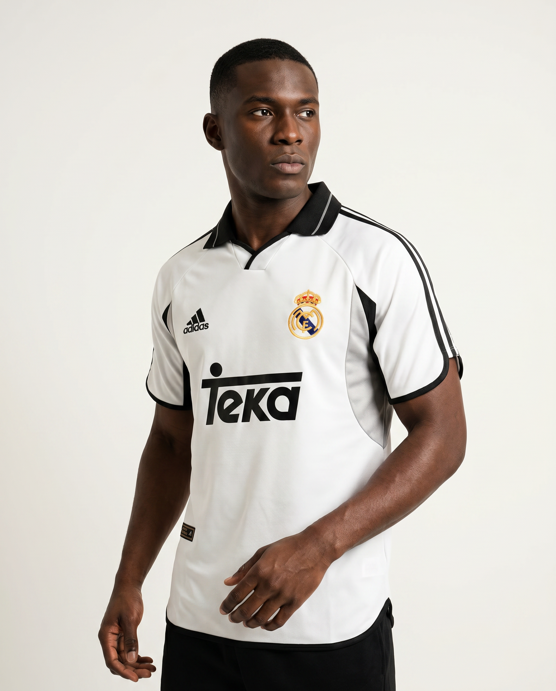 Real Madrid 00/01 Home Retro Jersey — Turn of the Century White - Gallery 1