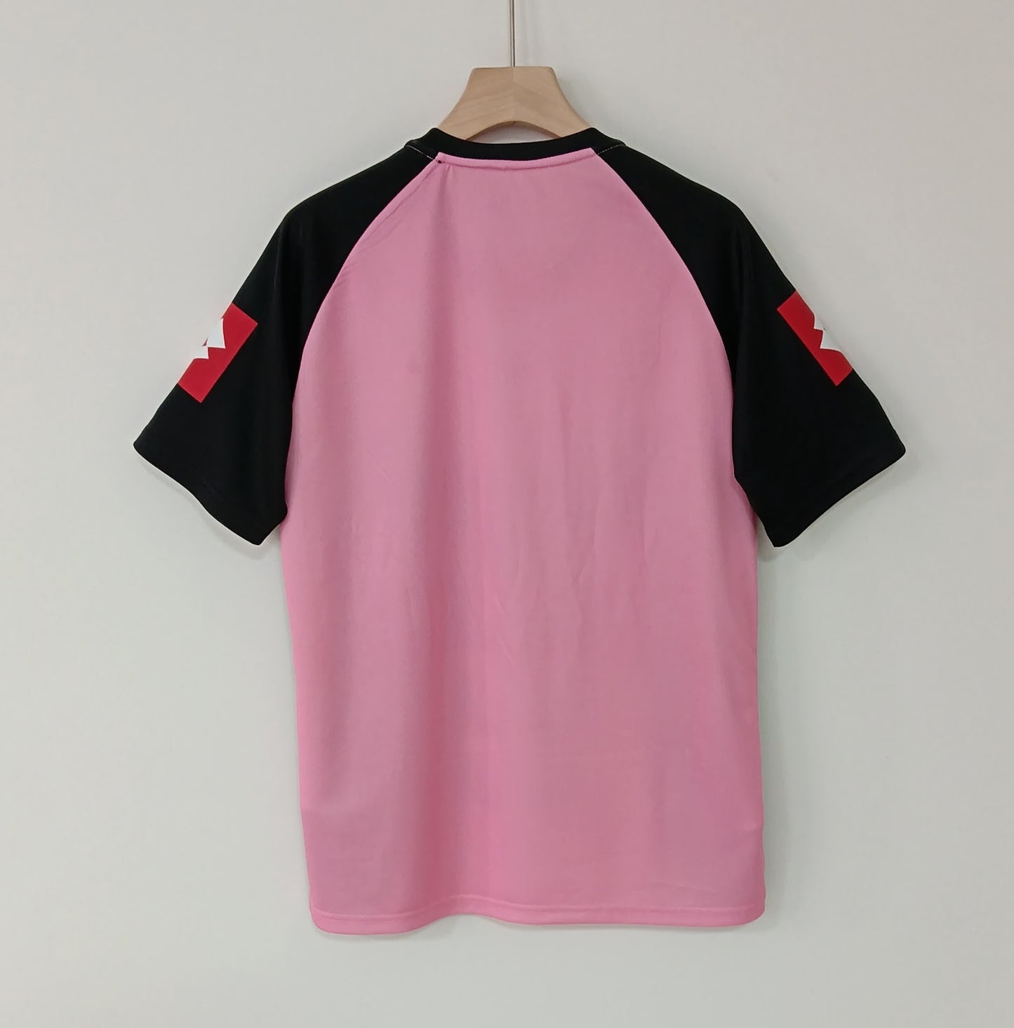 Juventus 02/03 Away Retro — The Pink Legend