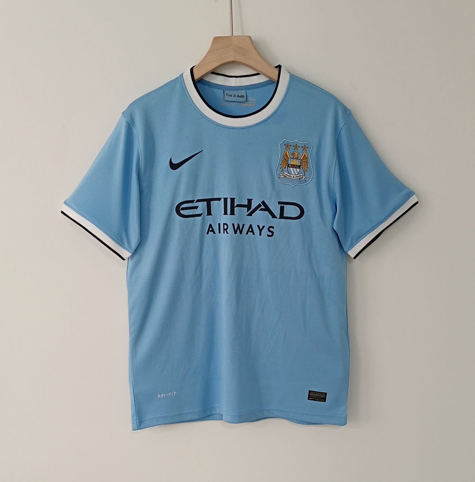 Manchester City 13/14 Home Retro — The Premier League Champions - Gallery 4