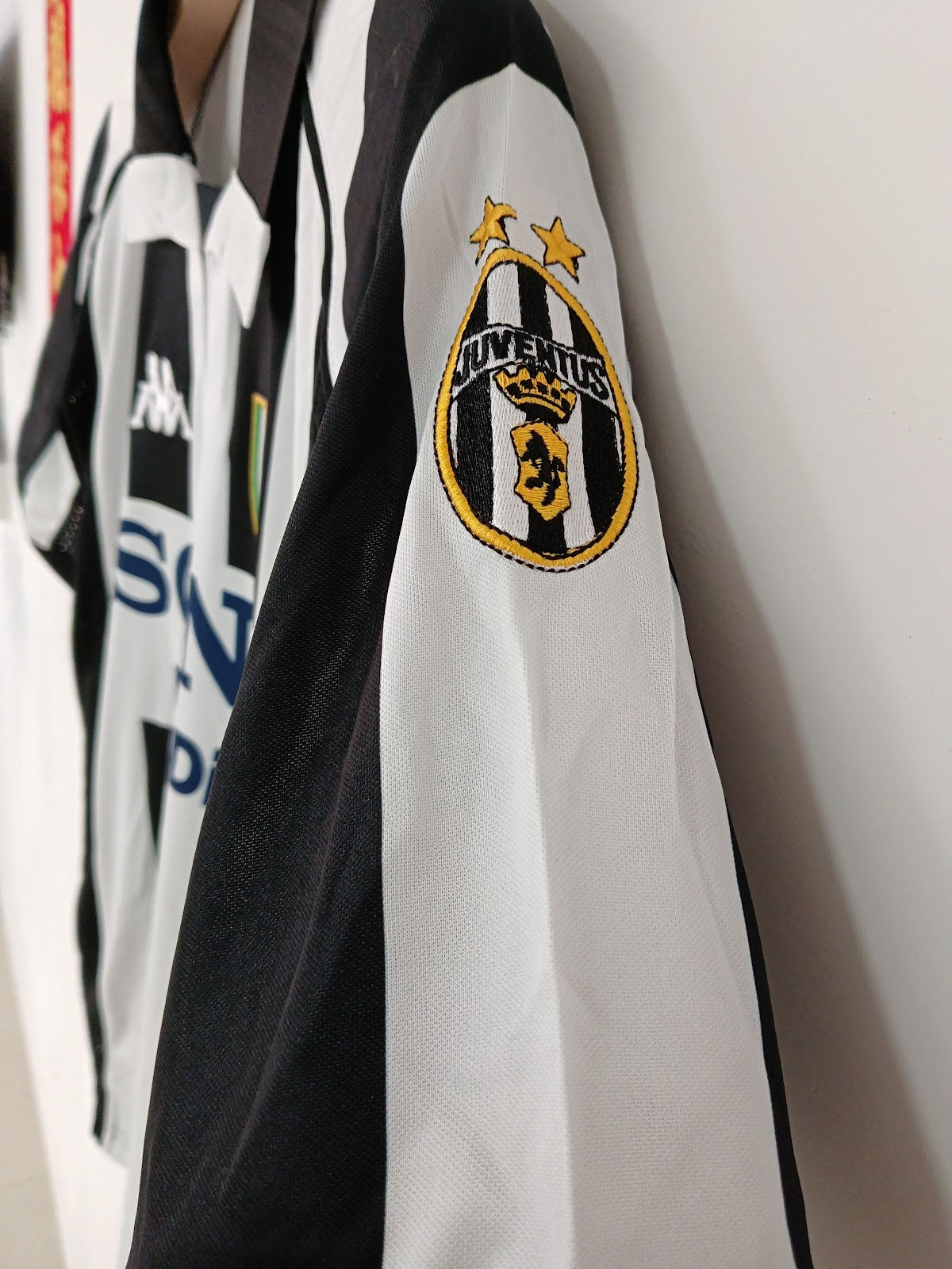 Juventus 97/98 Home Retro — The Bianconeri 90s Classic