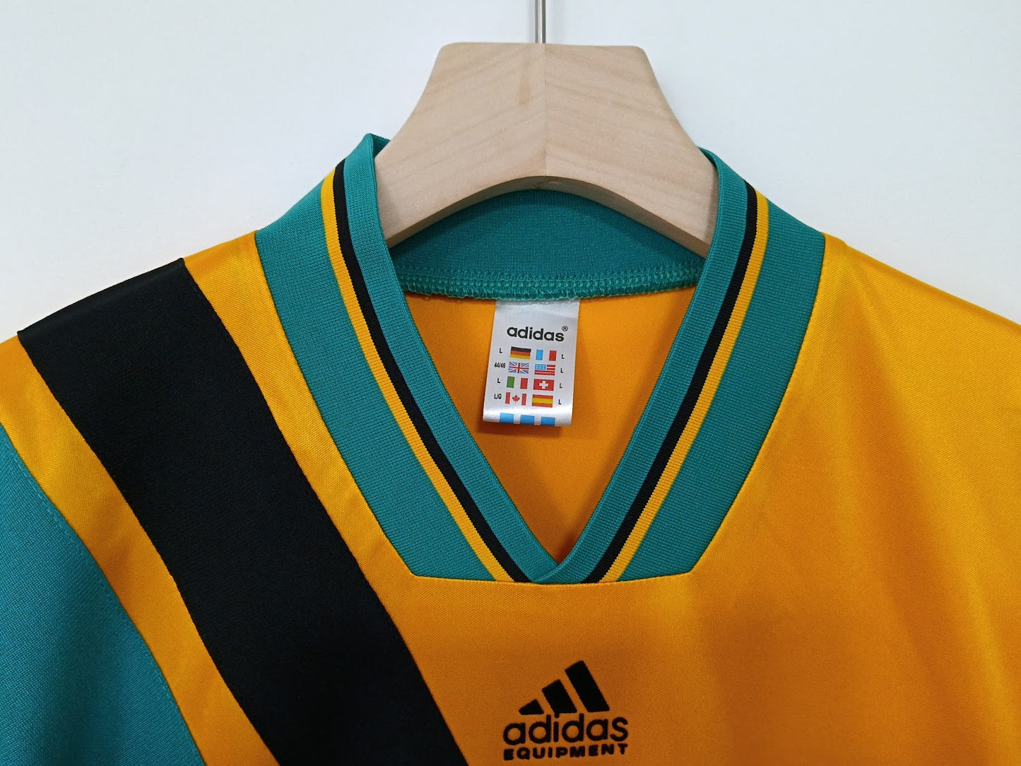 Bayern Munich 93/95 Away Retro — The Bavarian Golden Era