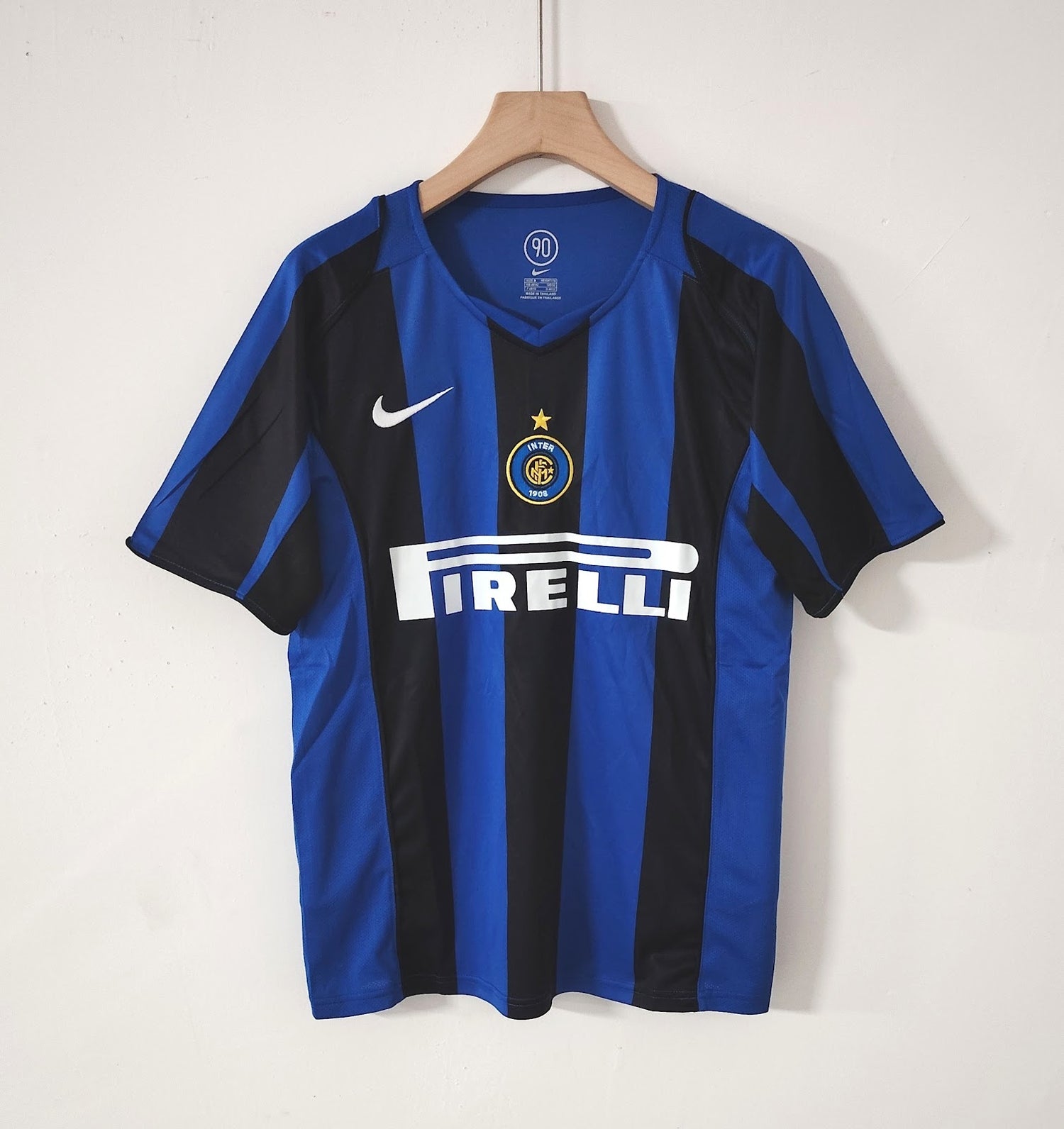 Inter Milan 04/05 Home Retro — The Scudetto Contenders