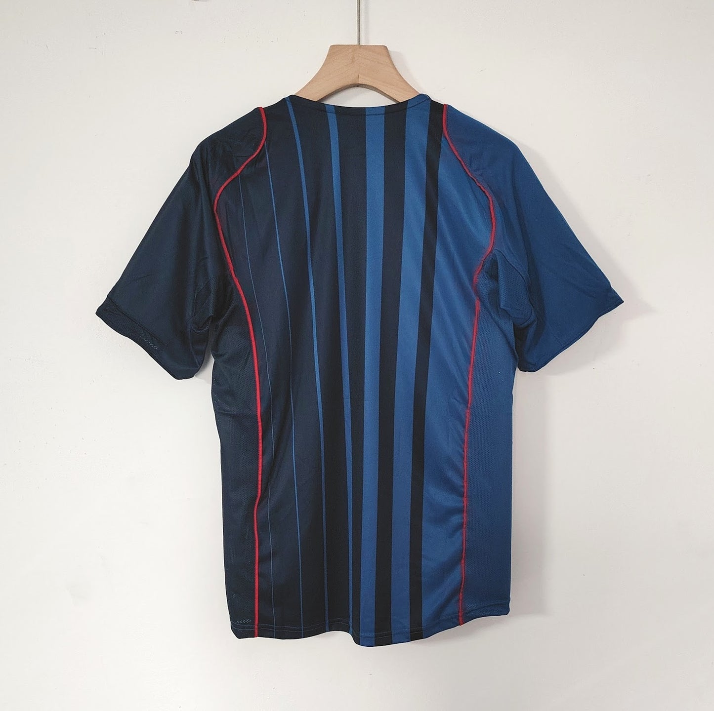 Barcelona 2004/05 Home Retro — The Blaugrana La Liga Era