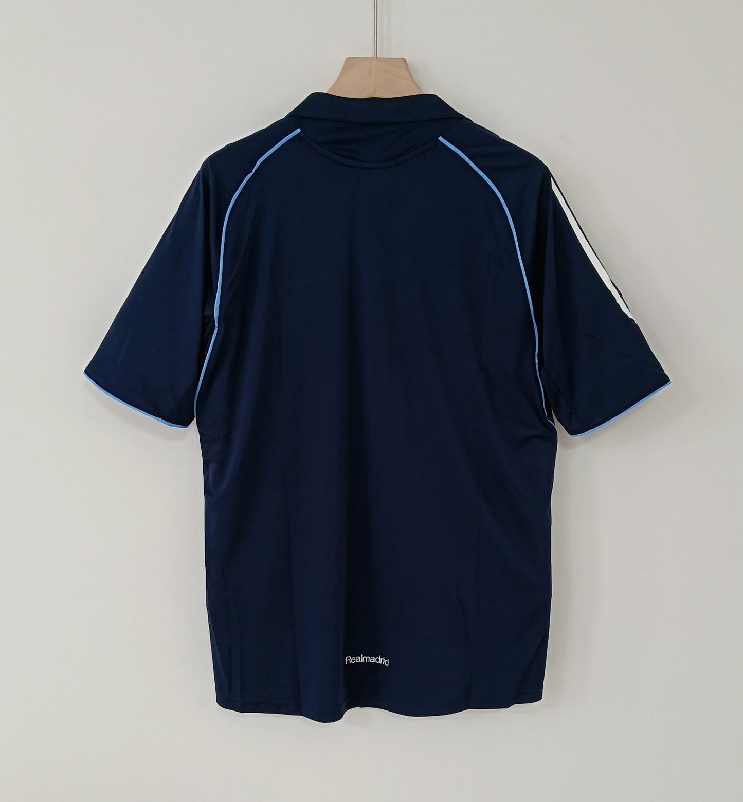 Real Madrid 05/06 Away Retro Jersey — The Galácticos Era