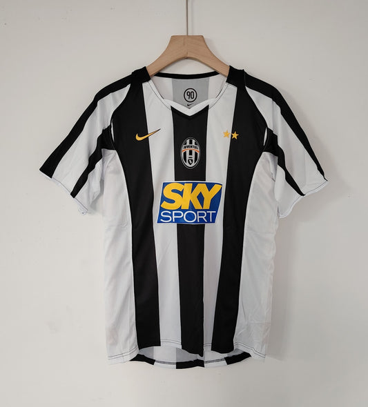 Juventus 04/05 Home Retro — The Bianconeri Stripes