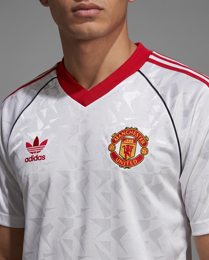 Manchester United 1990/91 Away Retro — The Red Devils White Classic