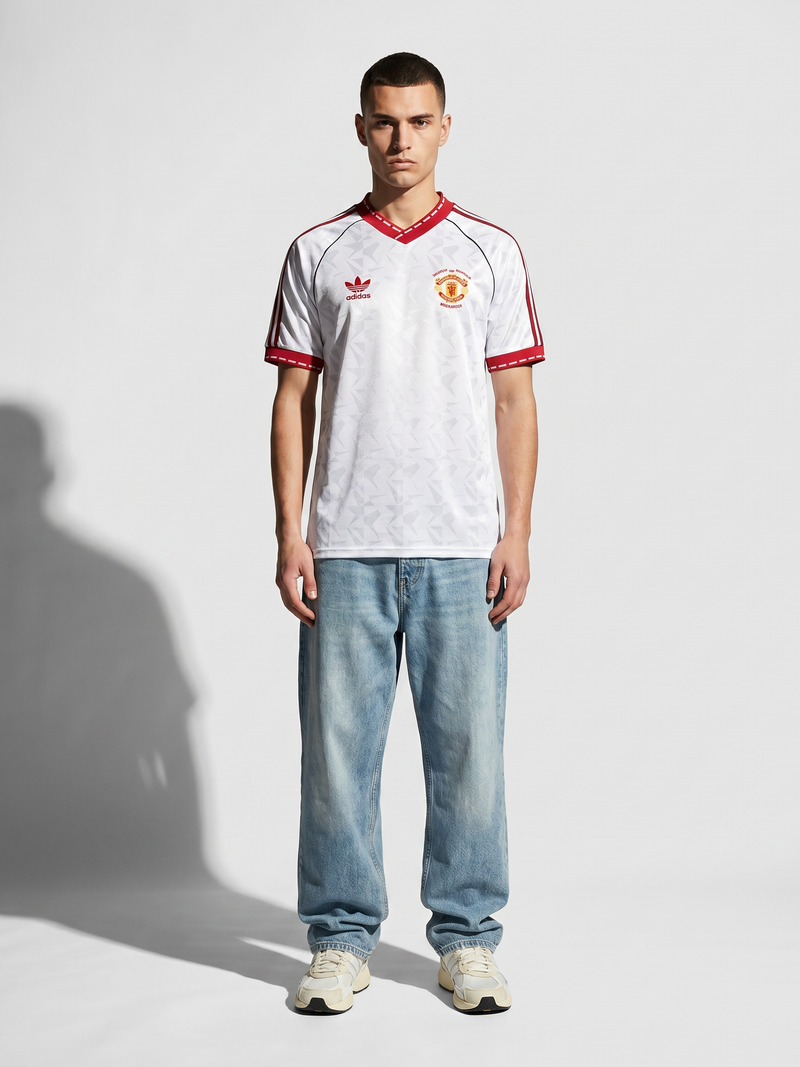 Manchester United 1990/91 Away Retro — The Red Devils White Classic - Image 4