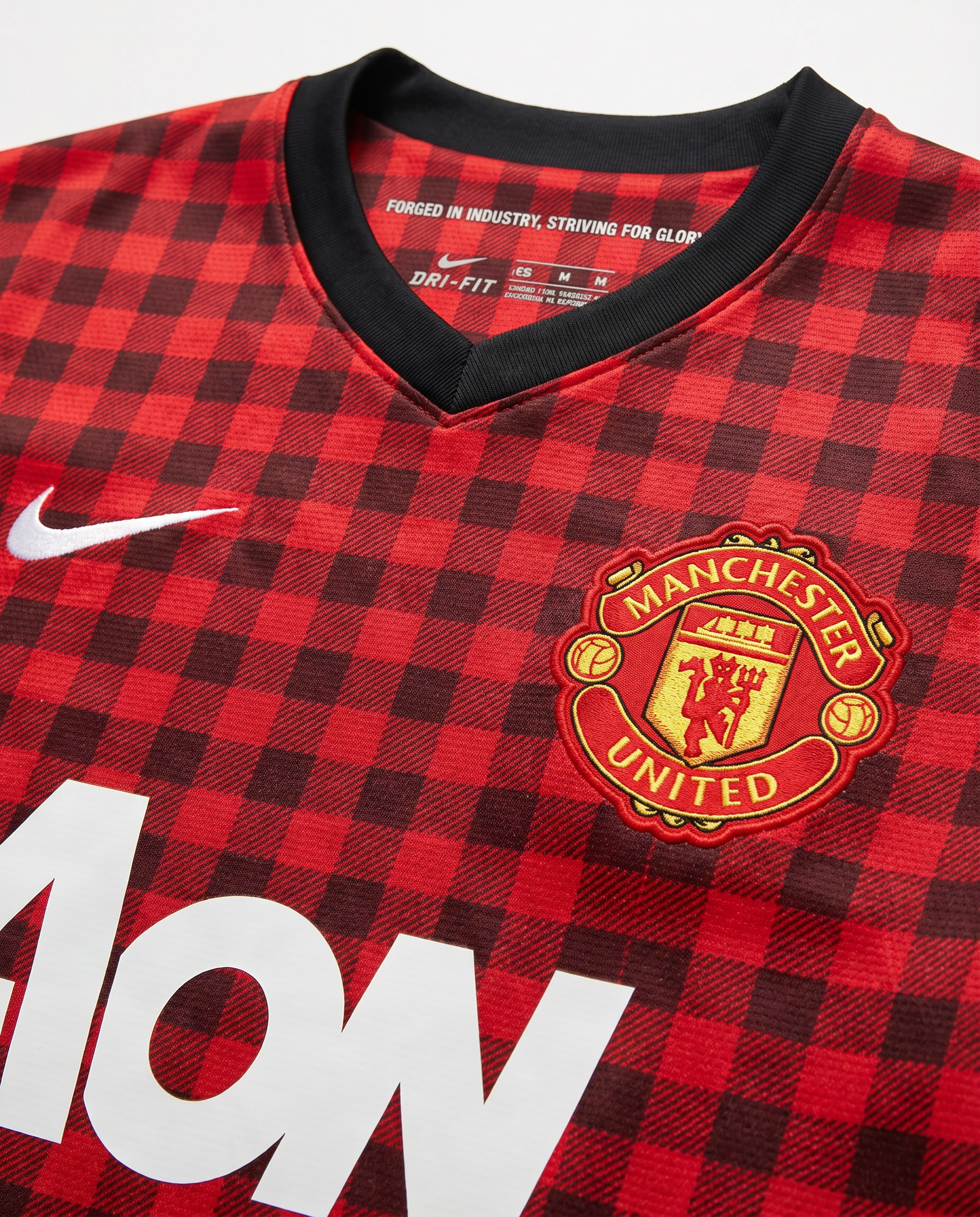 Manchester United 2012/13 Home Retro — The Final Title Era - Gallery 5