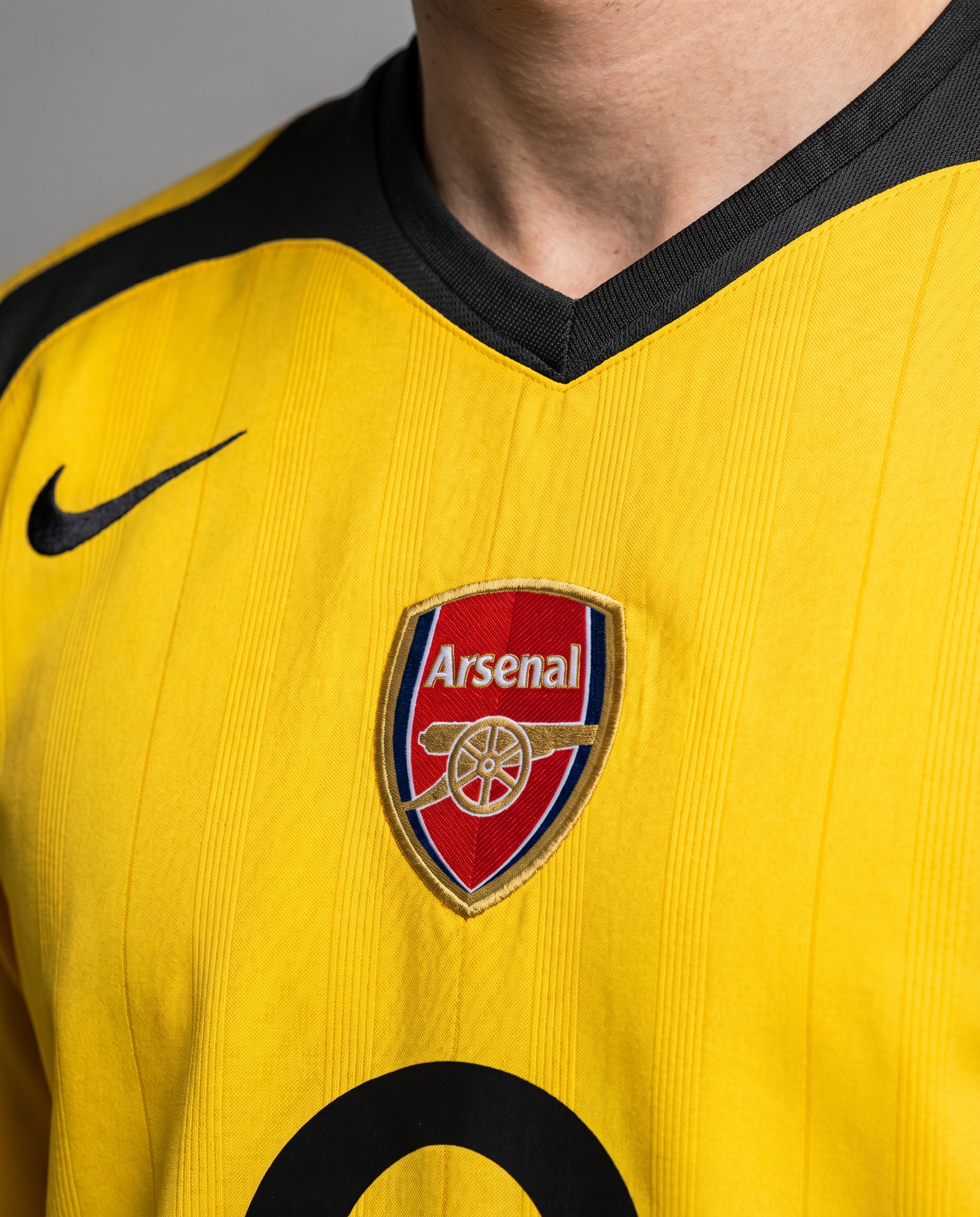 Arsenal 05/06 Away Retro — Last Dance at Highbury in Gold - Gallery 5