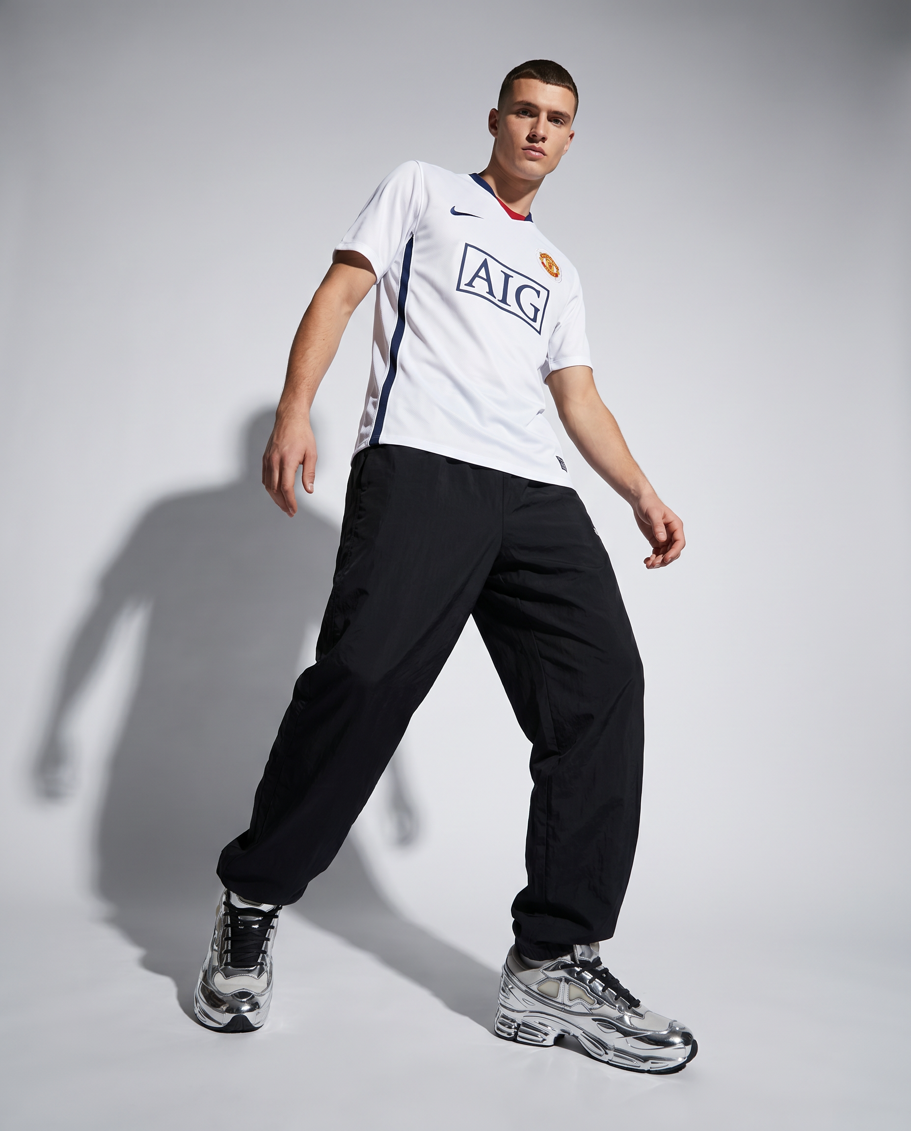 Manchester United 2007/08 Away & Third Retro Jersey — Moscow Final Season - Gallery 2