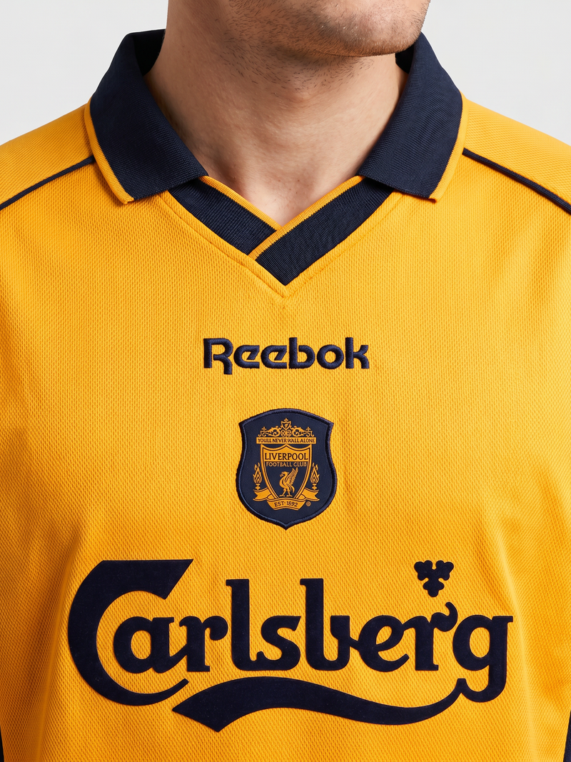 Arsenal Away Retro Shirt 1999/2001 - Image 3