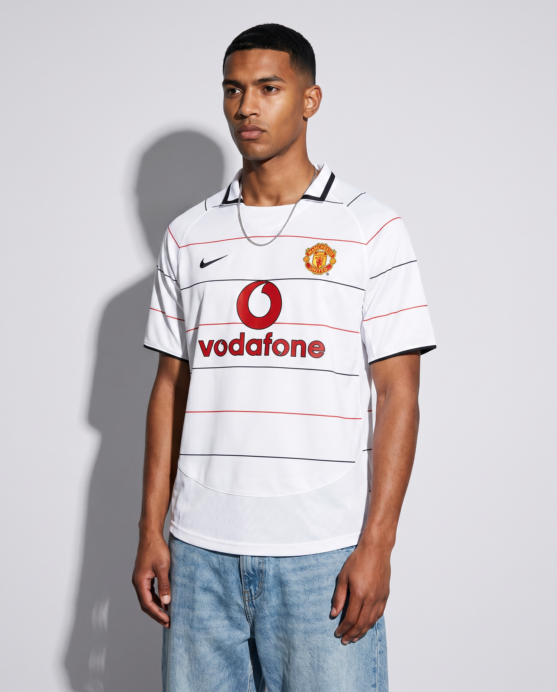 Manchester United Away Shirt 2003/05 - Gallery 1