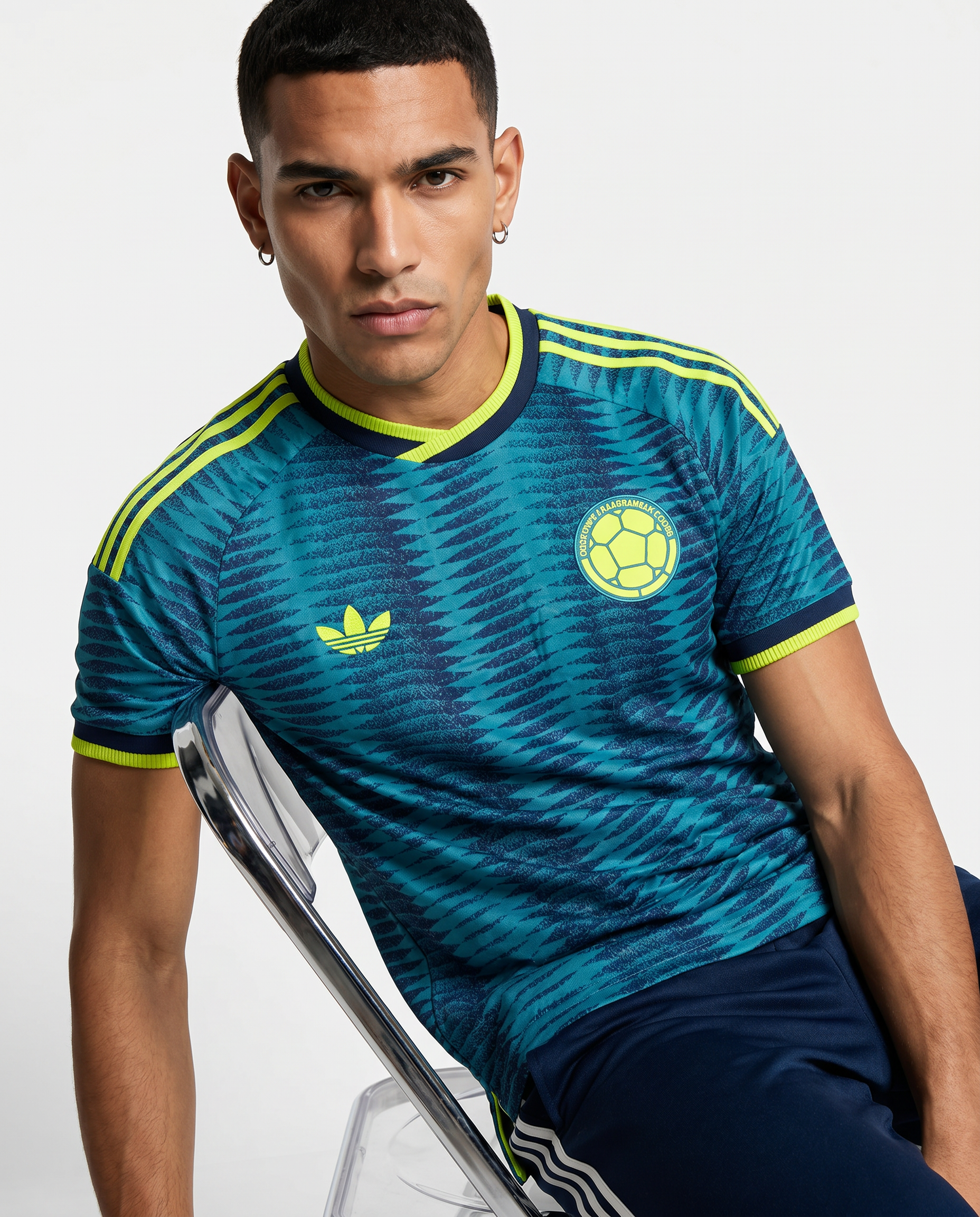 Colombia Retro Classic Away Jersey — The Cafetero Wave - Gallery 3