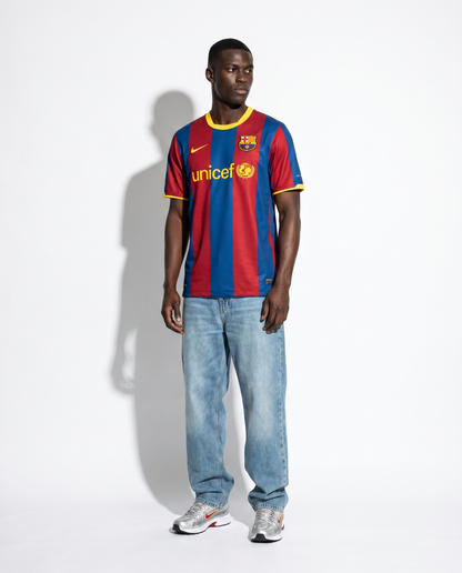 Barcelona 10/11 Home Retro — The Greatest Club Team Ever Assembled