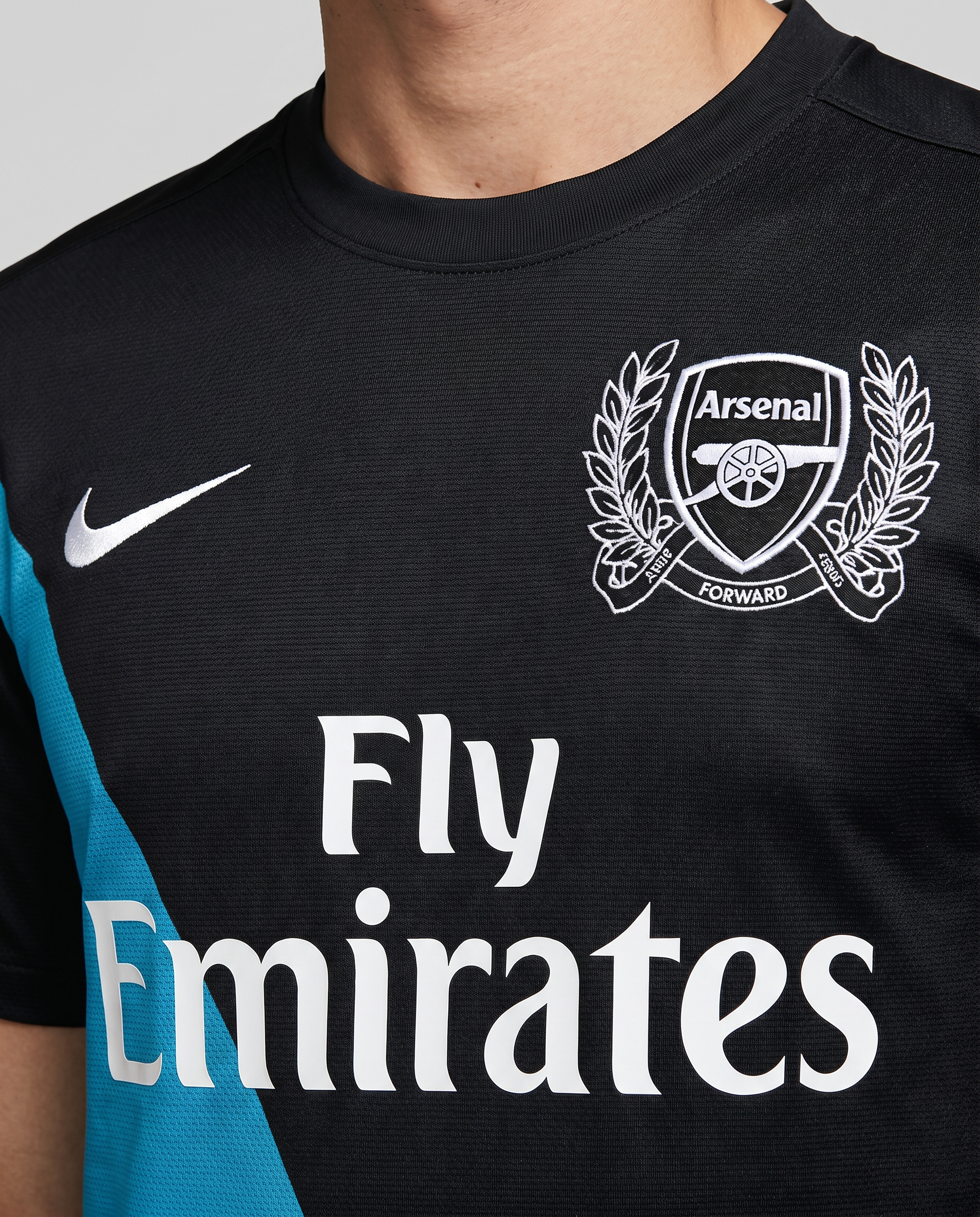 Arsenal Away Shirt 2011/12 - Gallery 3