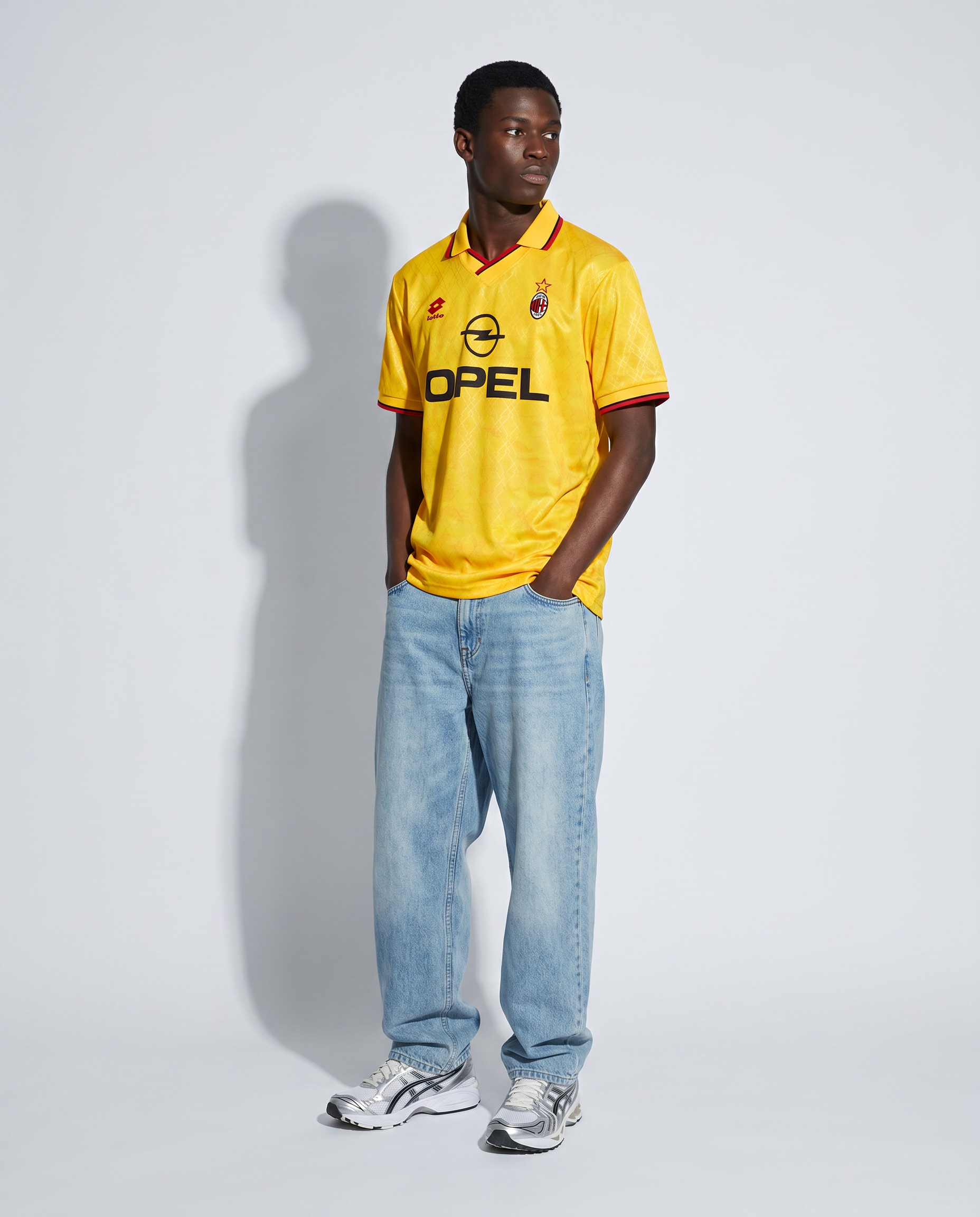AC Milan 95/96 Away Retro — The Golden Away - Gallery 1