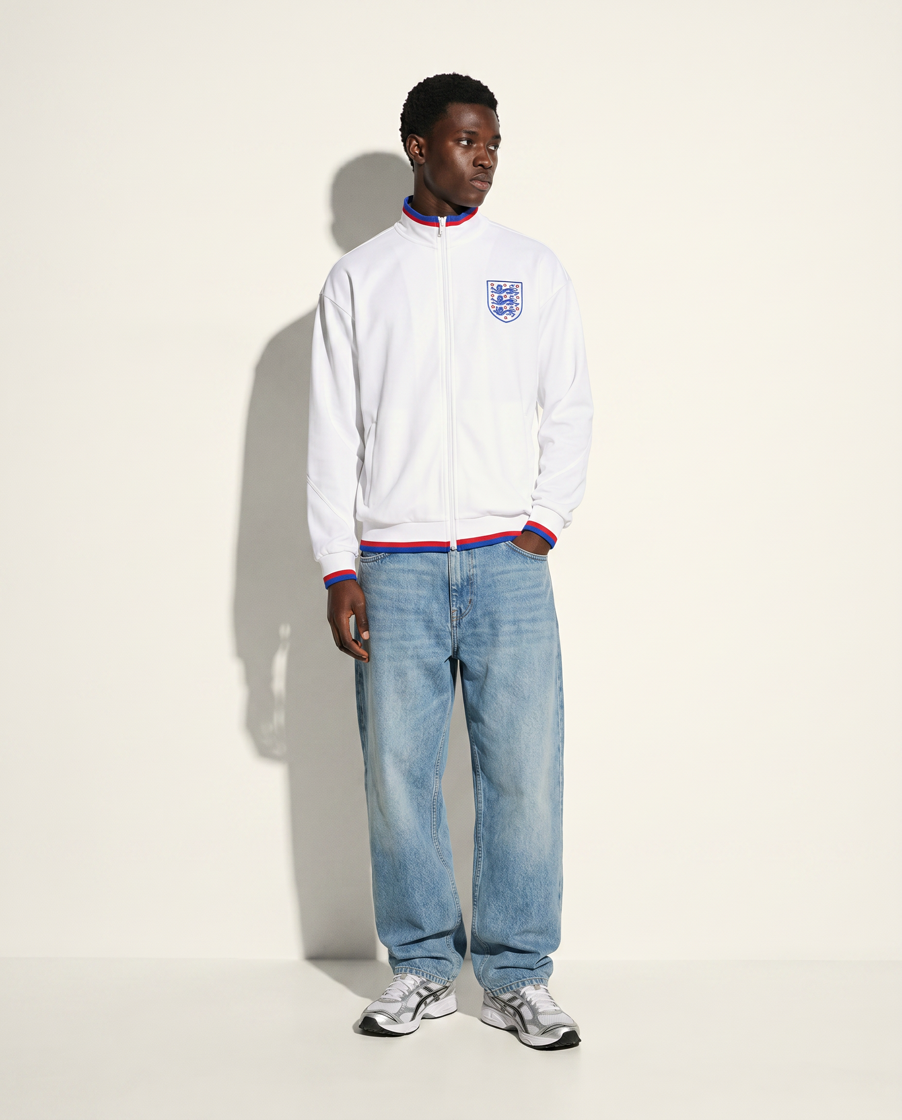 England Retro Track Jacket - Gallery 3
