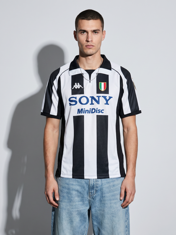 Juventus 97/98 Home Retro — The Bianconeri 90s Classic