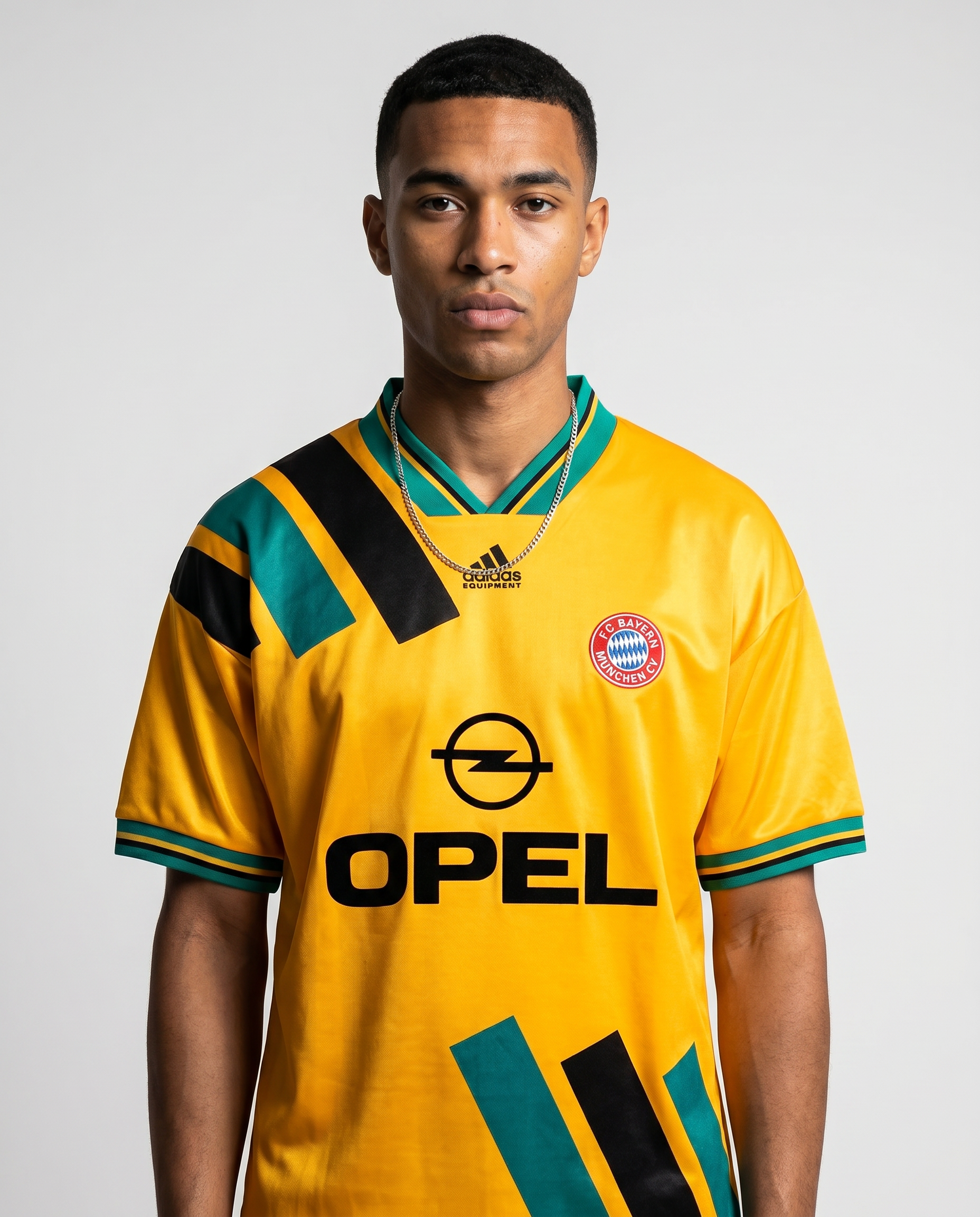 Bayern Munich 93/95 Away Retro — The Bavarian Golden Era - Gallery 1
