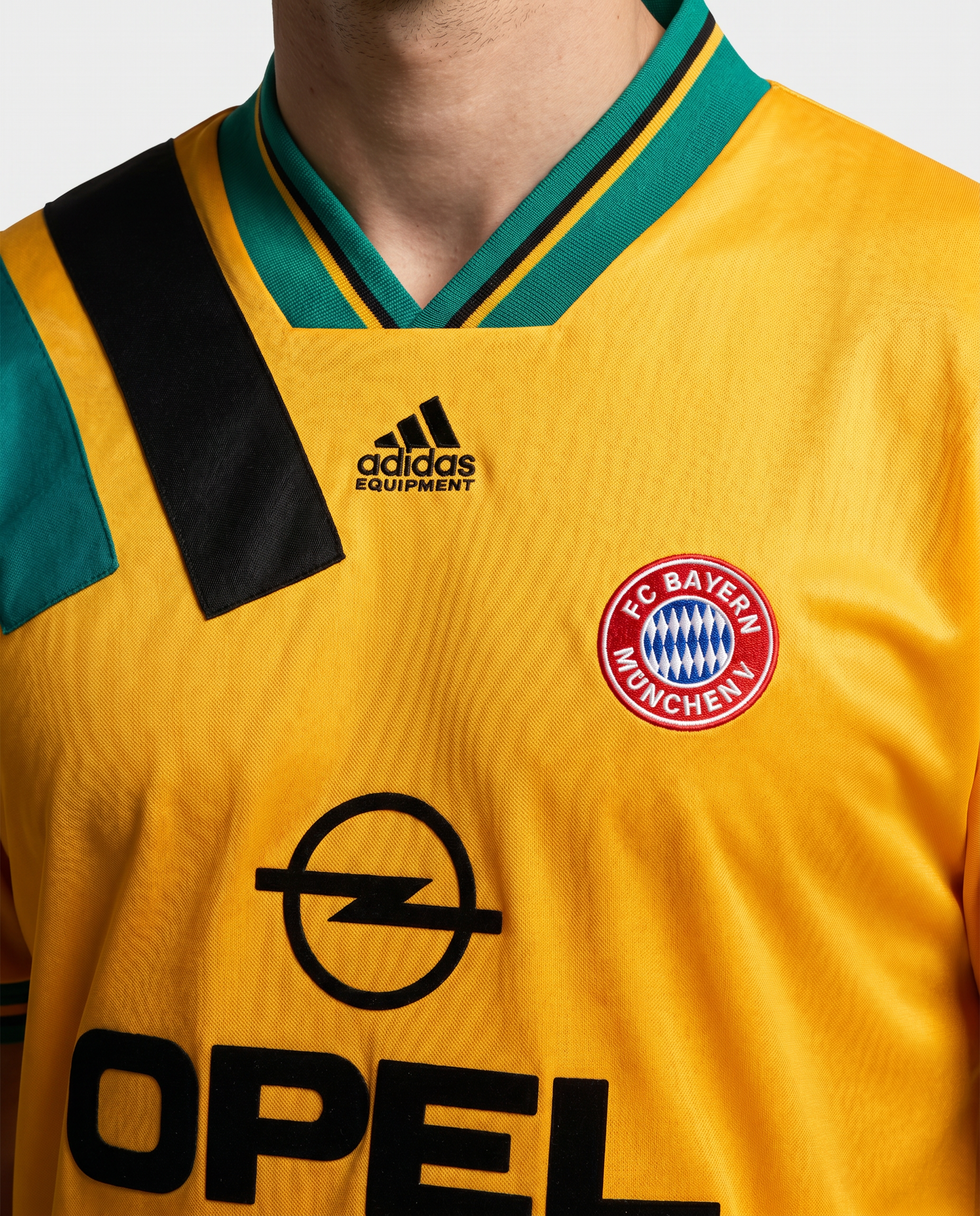 Bayern Munich 93/95 Away Retro — The Bavarian Golden Era - Gallery 3