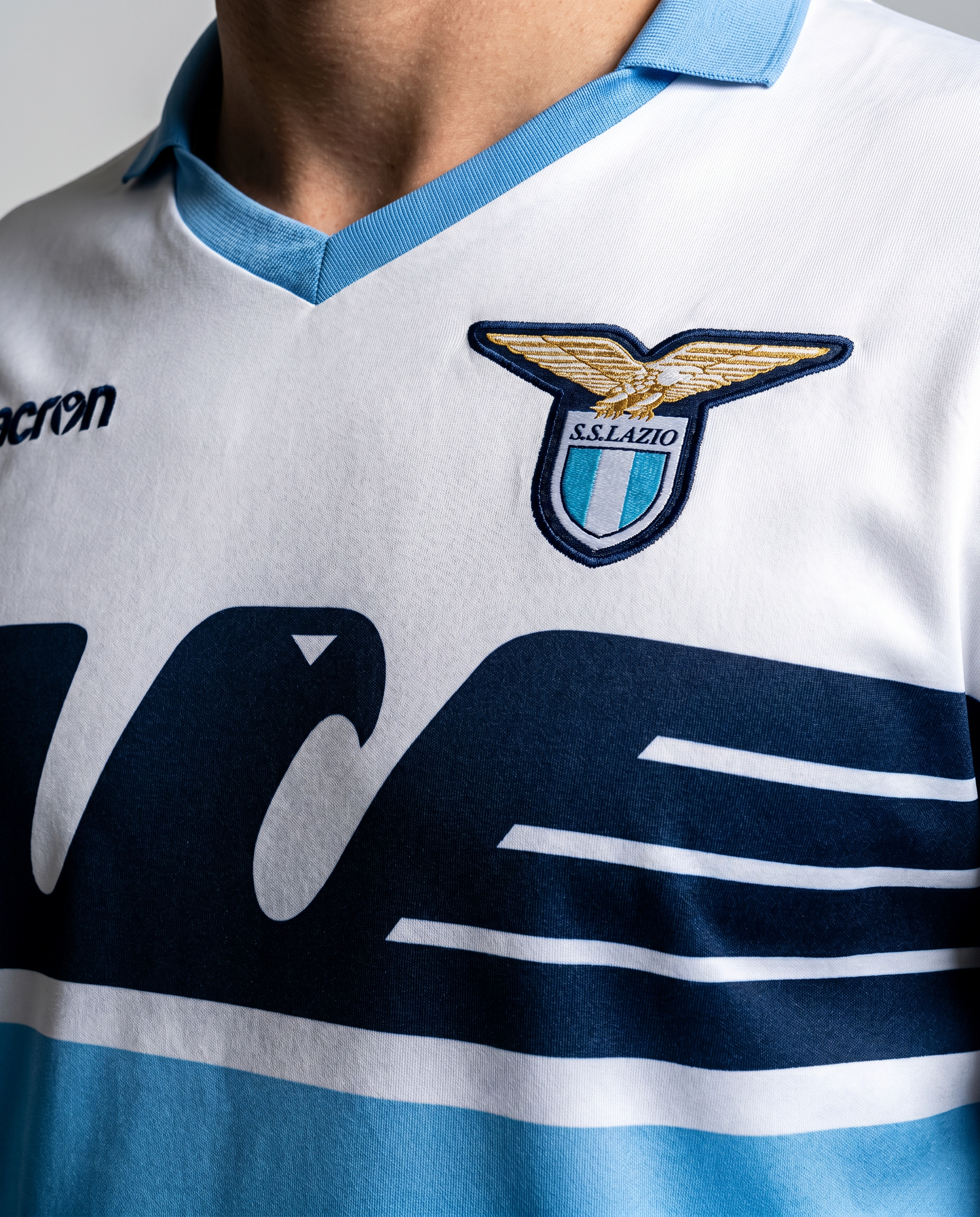 Lazio 14/15 Home Retro — Eagles Sky Blue - Gallery 3
