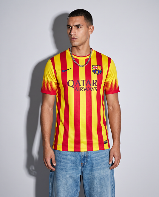 Camiseta Retro Visitante Barcelona 2013/14 — El Clásico de la Senyera