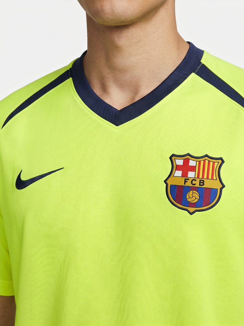 Barcelona 2005/06 Away Retro — The Blaugrana Yellow Classic - Image 2