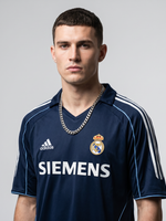 Real Madrid 05/06 Away Retro Jersey — The Galácticos Era - Thumbnail 1